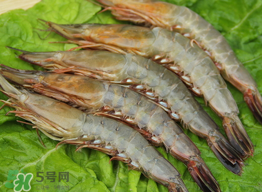 海蝦怎么做簡(jiǎn)單又好吃？海蝦怎么去掉蝦線(xiàn)？