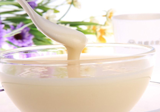 椴樹蜜是涼性還是熱性？蜂蜜涼熱性是由蜜源決定的