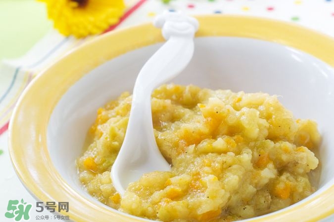 寶寶多大能吃調(diào)料？給寶寶輔食加調(diào)料的原則
