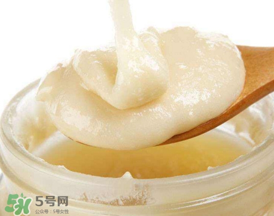 椴樹蜜和洋槐蜜哪個好？椴樹蜜和洋槐蜜的區(qū)別