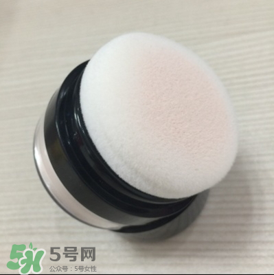 ILISYA柔色定妝蜜粉多少錢？ILISYA柔色定妝蜜粉怎么樣？