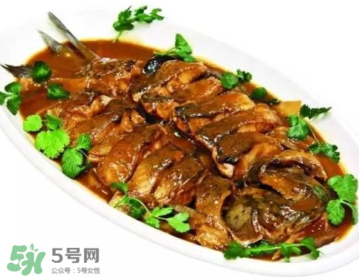 青魚怎么做好吃又簡單？青魚怎么做不腥？