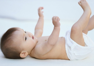 生孩子臍帶怎么剪？臍帶晚剪有什么影響？