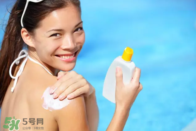 皮膚白不怕曬就不需要涂防曬？關(guān)于防曬的謠言