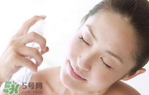 補(bǔ)水噴霧有用嗎？補(bǔ)水噴霧怎么用?