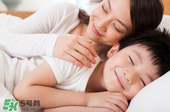 褪黑素是維生素b6嗎？褪黑素成分解析