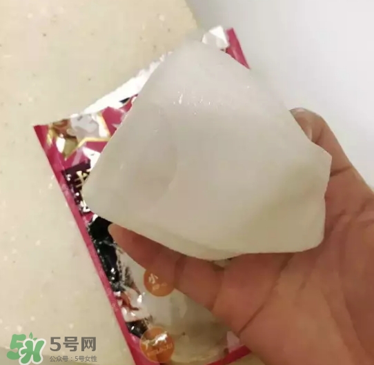 肌美精3D面膜真假怎么辨別？肌美精3D面膜真假對比圖