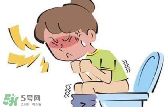 西梅汁怎么喝治便秘？便秘吃什么最快排便？