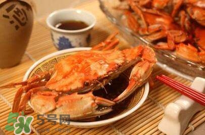 螃蟹吃什么食物長得大？十月份吃什么螃蟹？
