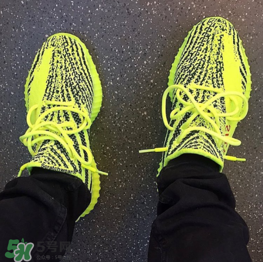 yeezy boost 350 v2 frozen yellow黃斑馬實物上腳效果怎么樣？