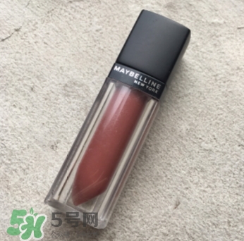 美寶蓮唇釉m500豆沙色適合黃皮嗎？