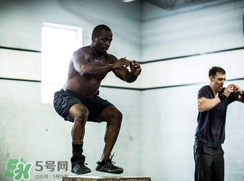 crossfit適合所有人嗎？crossfit適合女生練嗎？