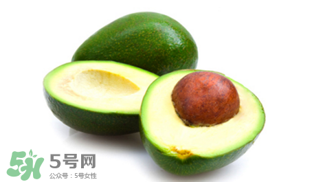 牛油果果汁怎么做？牛油果和什么榨汁好喝？