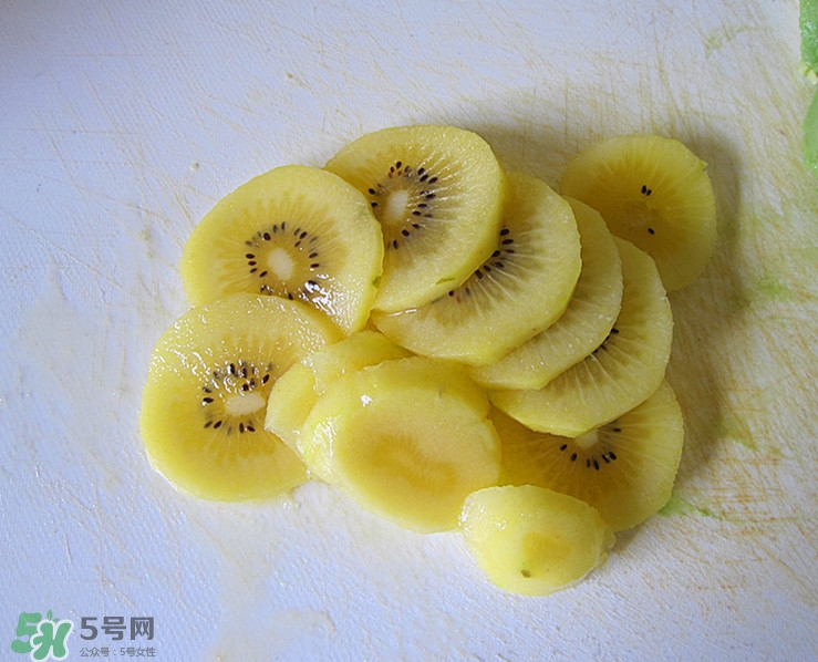牛油果沙拉怎么做？牛油果沙拉用什么醬？