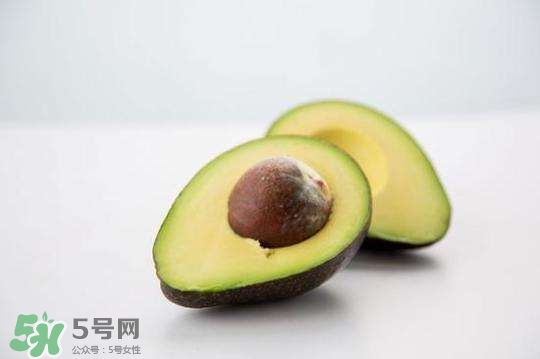 牛油果油寶寶可以吃嗎？牛油果油和核桃油哪個(gè)好？