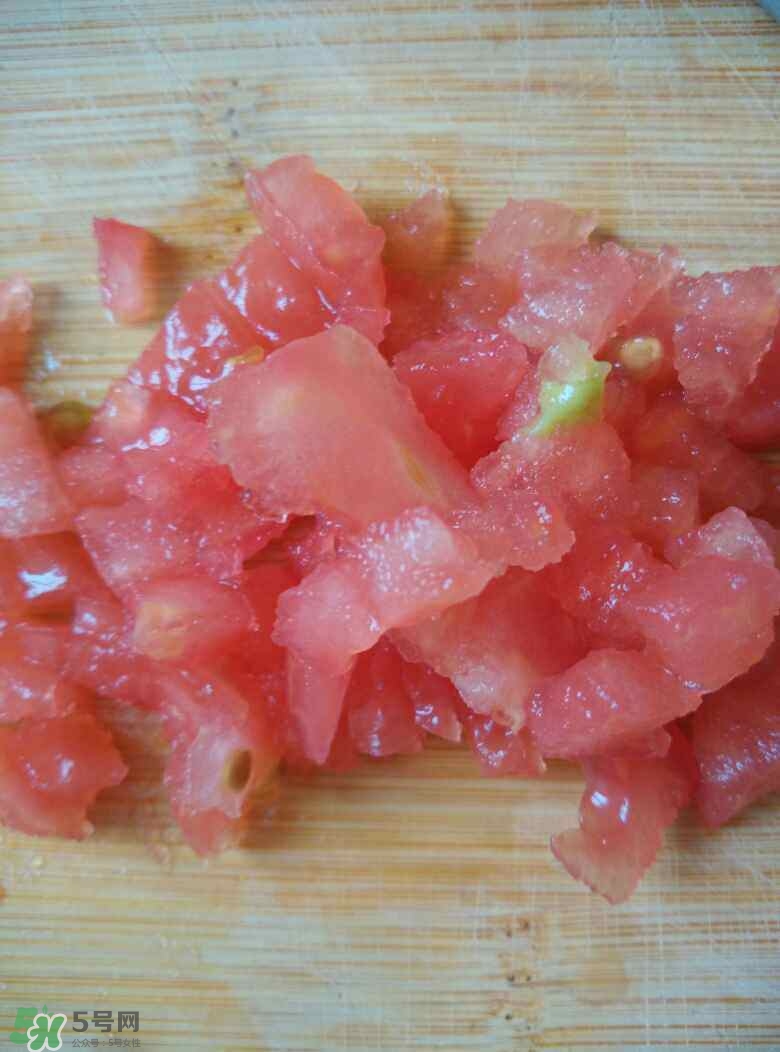 牛油果沙拉怎么做？牛油果沙拉用什么醬？