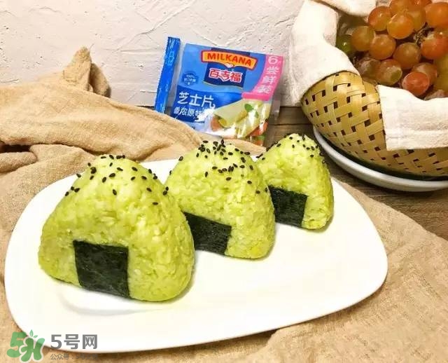 牛油果沙拉怎么做？牛油果沙拉用什么醬？