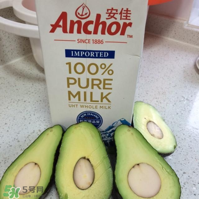 牛油果奶昔怎么做？牛油果奶昔的功效