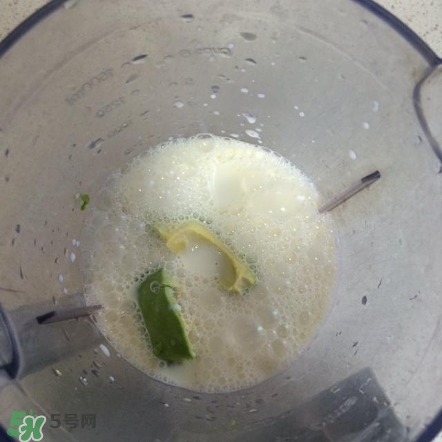 牛油果奶昔怎么做？牛油果奶昔的功效