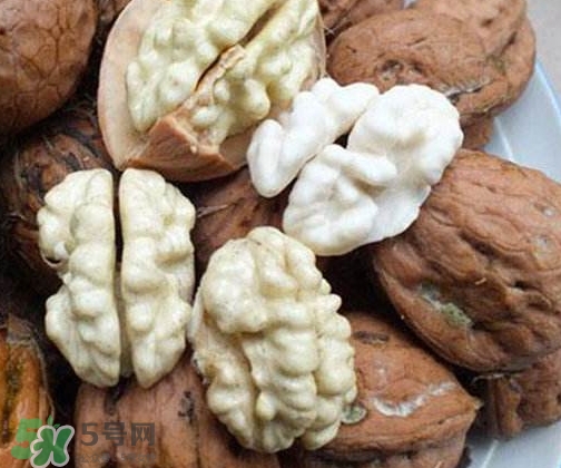 鮮核桃是涼性還是熱性？鮮核桃是發(fā)物嗎？