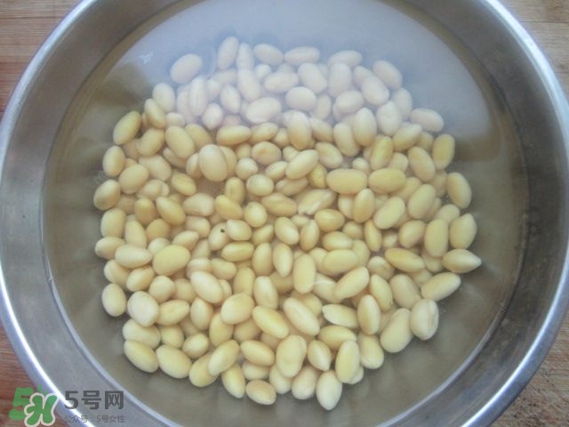 核桃可以和黃豆一起打豆?jié){嗎？核桃和什么一起打豆?jié){好？