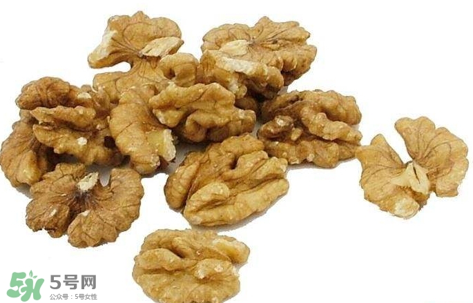 鮮核桃是涼性還是熱性？鮮核桃是發(fā)物嗎？