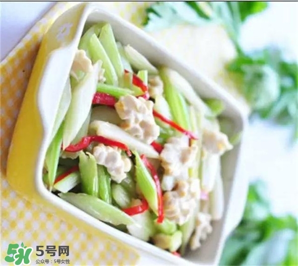 新鮮核桃怎么吃？新鮮核桃怎么給寶寶吃？