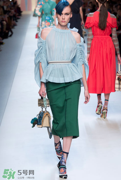 fendi2018春夏系列怎么樣_好看嗎_款式有哪些？