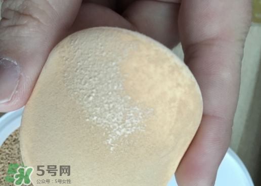 蘭蔻小粉盒適合什么膚質(zhì)？