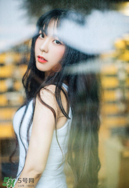 乳腺炎應(yīng)該掛什么科？乳腺炎應(yīng)該做什么檢查？