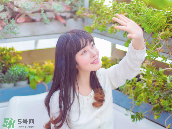 乳腺炎要做手術(shù)嗎？乳腺炎要住院嗎？