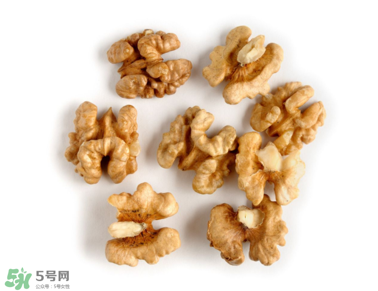 核桃的主要品類有哪些？怎樣正確吃核桃？