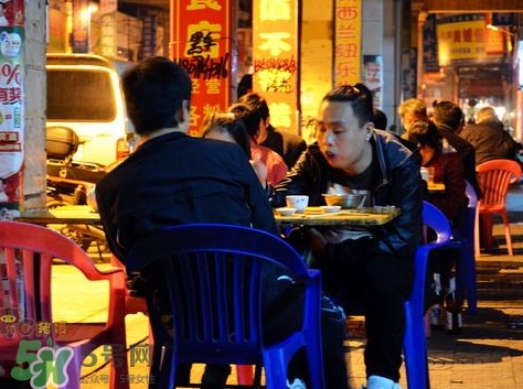 如何吃夜宵不會長胖？晚上吃夜宵的危害