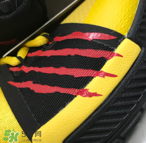 nike kyrie3 mamba mentality怎么樣？歐文3李小龍配色開箱測(cè)評(píng)