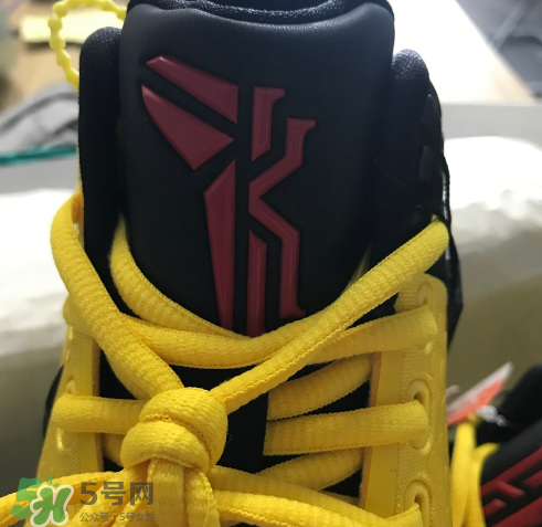 nike kyrie3 mamba mentality怎么樣？歐文3李小龍配色開箱測(cè)評(píng)