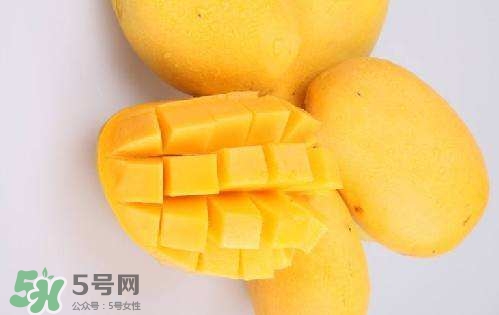 買(mǎi)芒果怎么挑？怎么辨別芒果是不是催熟的？