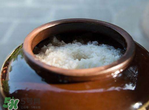 孕婦能吃醪糟嗎？醪糟有點(diǎn)酸是怎么回事