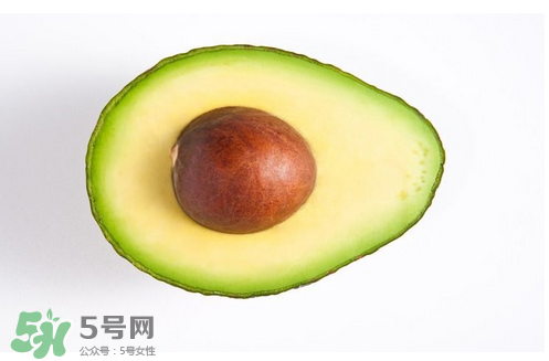 寶寶吃牛油果的好處？寶寶吃牛油果多少合適？