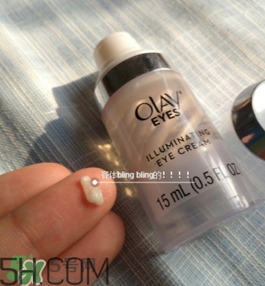 olay亮眼明眸雙旋眼霜怎么用？olay雙旋眼霜使用方法