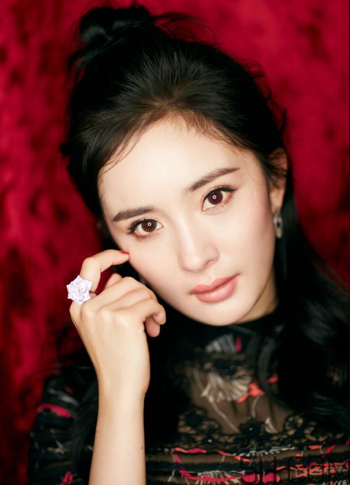 去眼袋手術(shù)有什么風(fēng)險？去眼袋手術(shù)有什么后遺癥？
