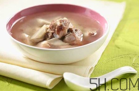 牛骨頭湯補(bǔ)什么？牛骨頭湯不能和什么一起吃