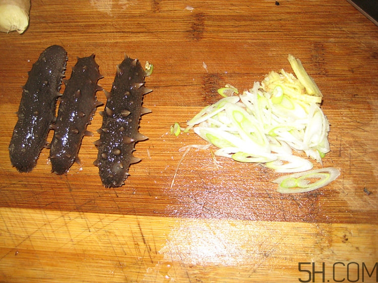 蘑菇和海參能一起吃嗎？蘑菇海參湯的做法