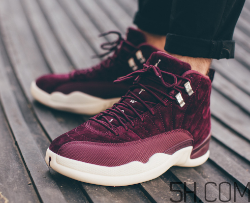 air jordan 12 bordeaux紅酒配色上腳效果怎么樣？