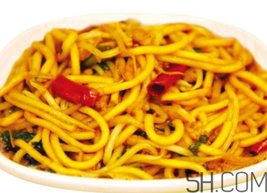 吃炒面會(huì)胖嗎？炒面熱量高嗎？