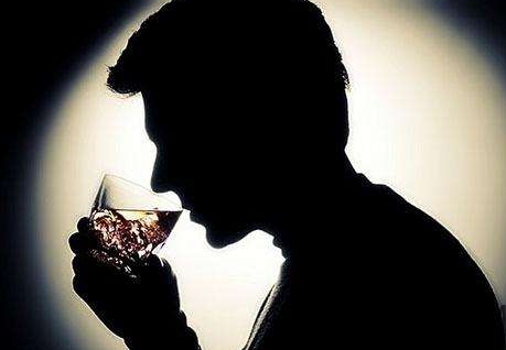 吃偉哥能喝酒嗎？吃偉哥喝酒了有用嗎？