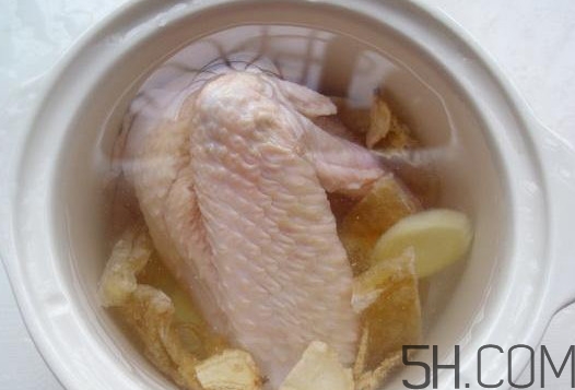 魚(yú)膠怎么吃？魚(yú)膠的功效和食用方法