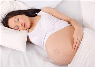 不適合孕婦的睡姿有那些？孕婦冬季如何護(hù)膚？