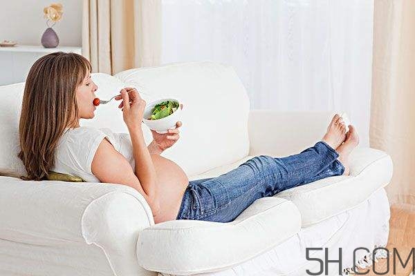 孕婦奶粉可以干吃嗎？孕婦奶粉可以喝到生嗎？
