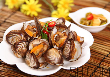 花甲吃多了會(huì)得結(jié)石嗎？吃花甲要注意什么？