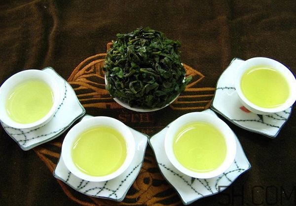 茶葉發(fā)霉還能喝嗎？茶葉發(fā)霉了怎么處理？